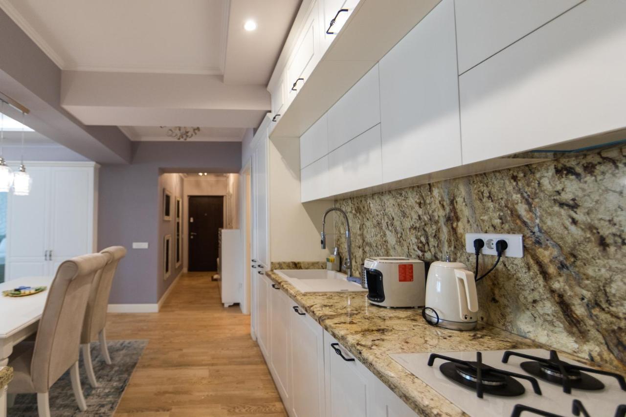 Saphir Stein Residence Apartment 19Th 부쿠레슈티 외부 사진